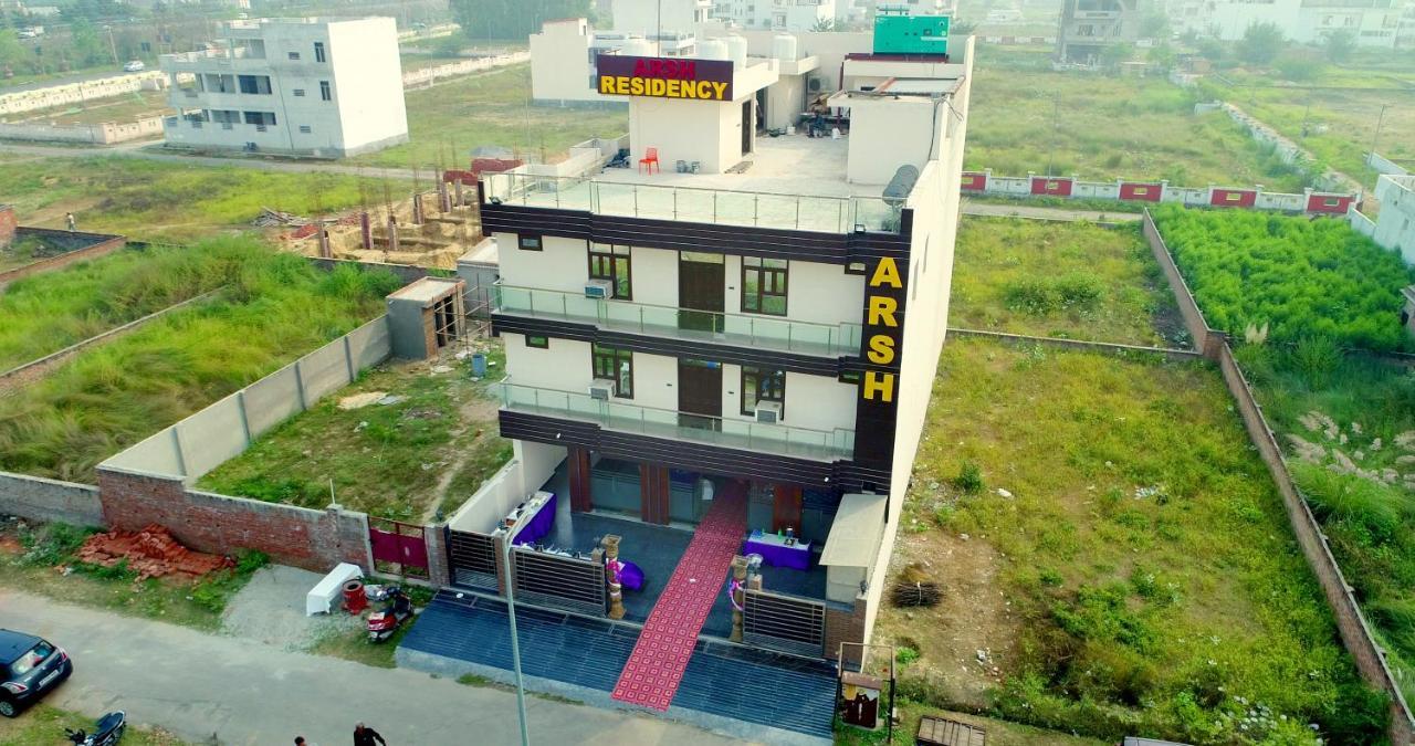 Arsh Residency Hotel Lucknow Exterior photo